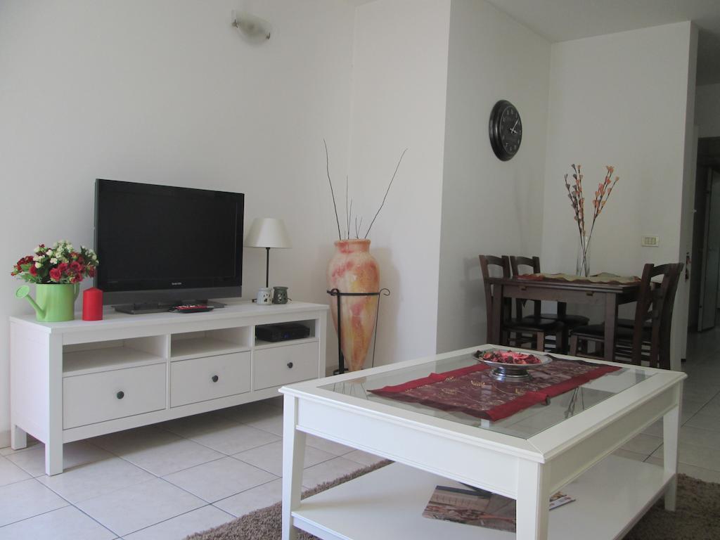 Michelle Suites Herzelia Pituach Szoba fotó